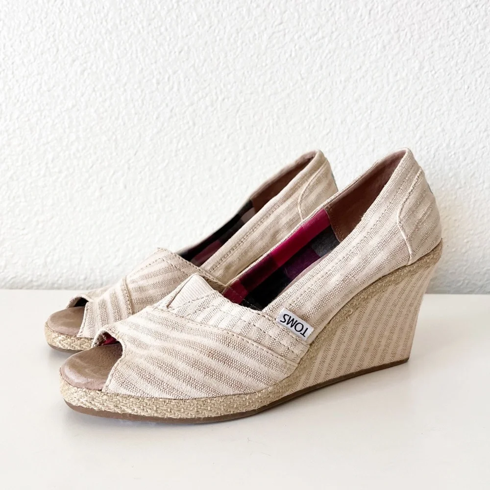 Toms Lina Wedges Beige Stripe Canvas Open Toe Size 7